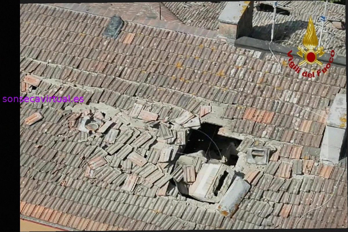 Colapso de edificio en Perugia: hay personas involucradas y se busca entre los escombros