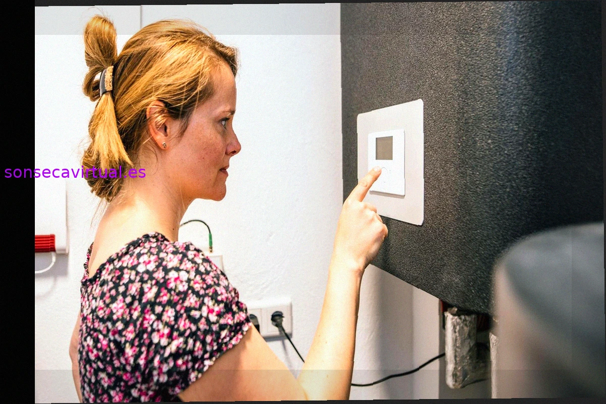 Las facturas de energía domésticas alcanzarán su punto más alto en tres años con un aumento del 4% de Ofgem a partir de octubre