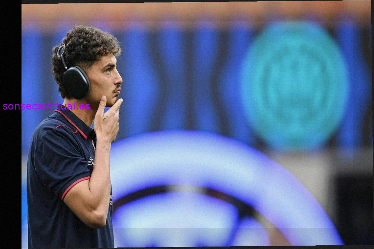 Esposito-Lazio, pista ancora aperta: il Cagliari chiede più di 10 milioni
