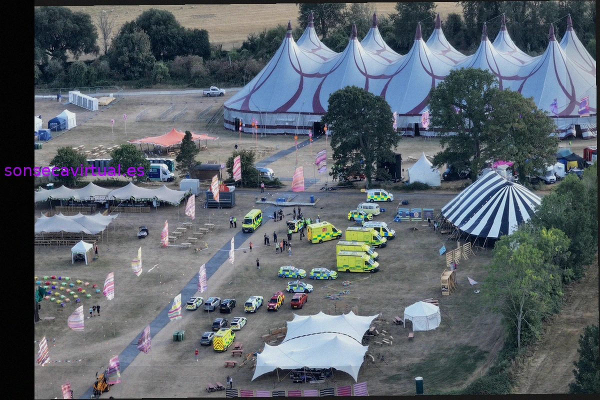 Un hombre muere y al menos seis heridos tras la caída de un cartel en un festival cristiano